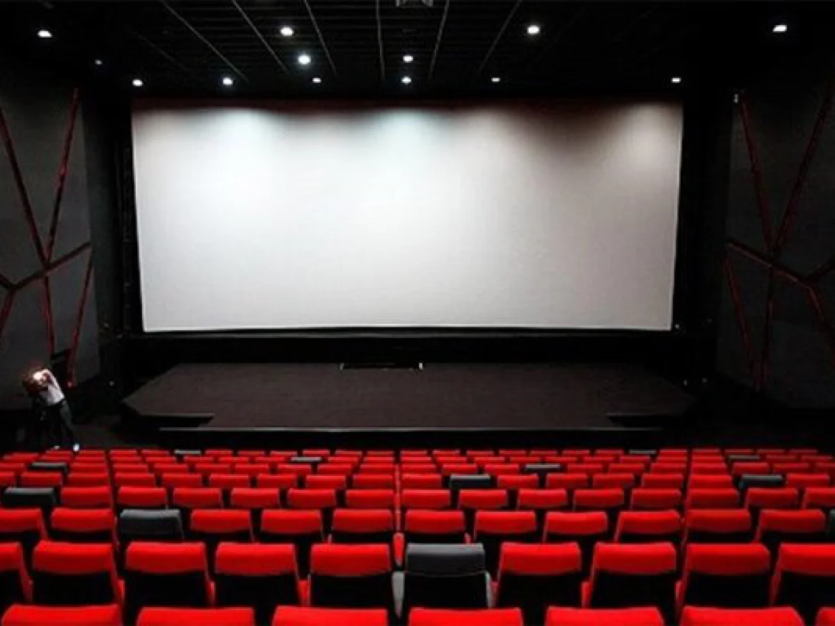سینما کمپ الماس تور