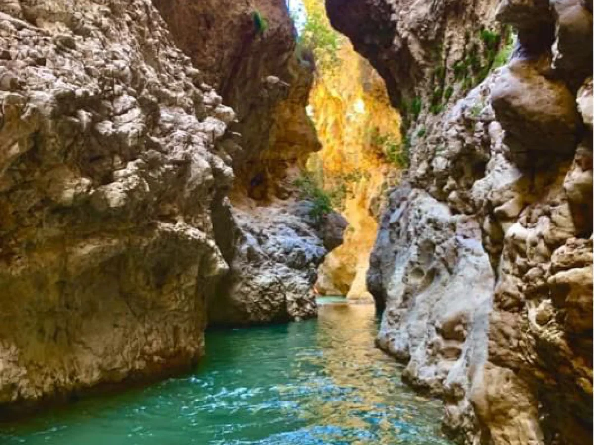 آبنوردی تنگ اردشیری