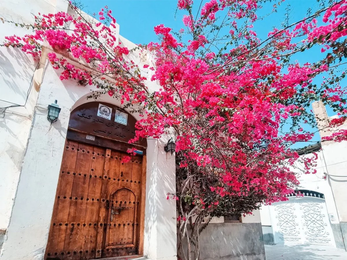 بندر کنگ،سنتورینی ایران