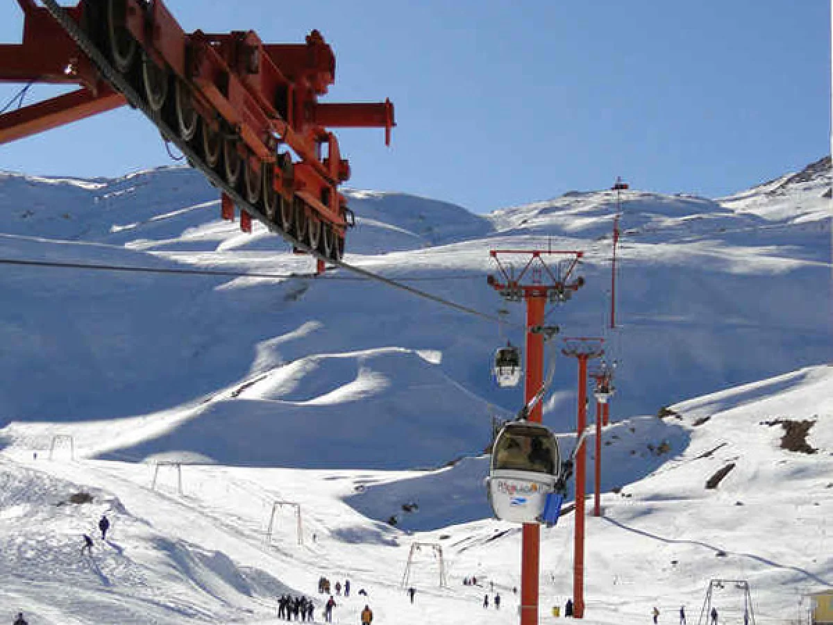 تور یک روزه پیست پولادکف