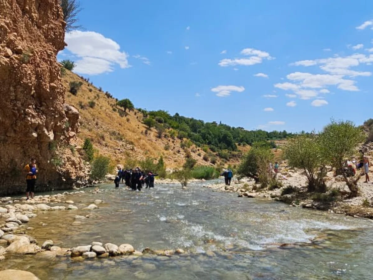 آبشار گردی و صبحانه