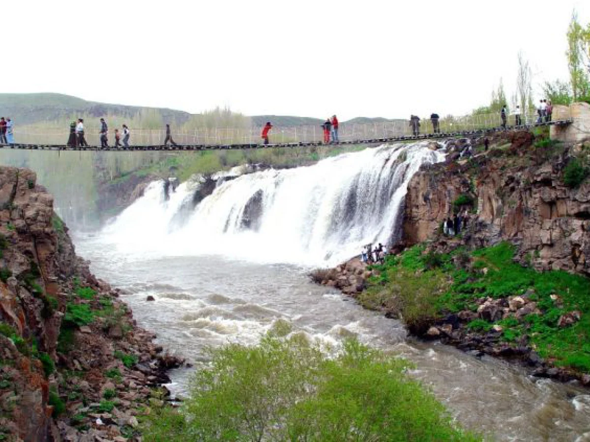 آبشار مرادیه